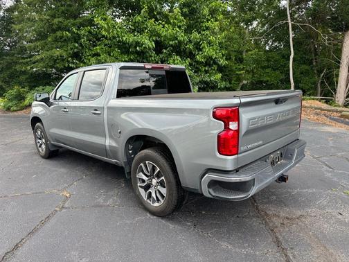 Sterling Gray Metallic 2023 Chevrolet Silverado 1500 LT