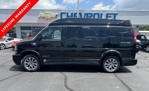 2025 Chevrolet Express 2500 RWD 2500 Regular Wheelbase WT