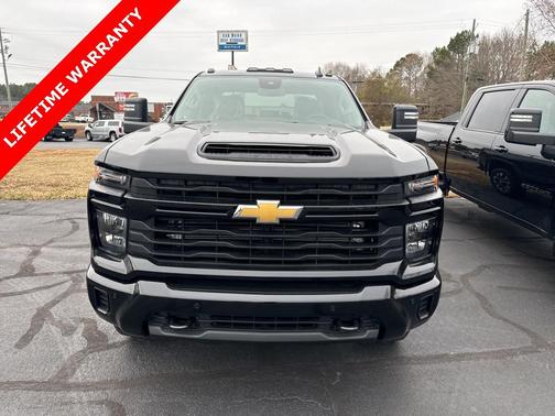 2025 Chevrolet Silverado 2500 Custom