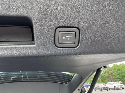 Gray 2026 Chevrolet Traverse AWD Z71