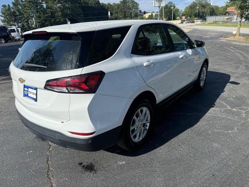 2022 Chevrolet Equinox LS