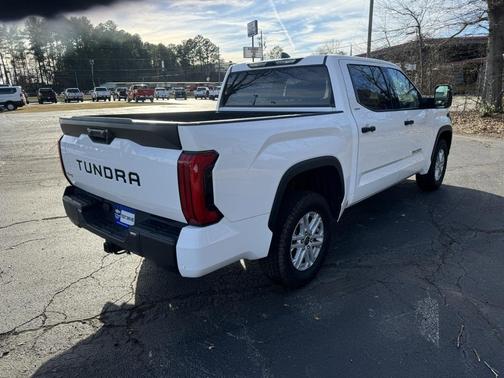 2022 Toyota Tundra SR5