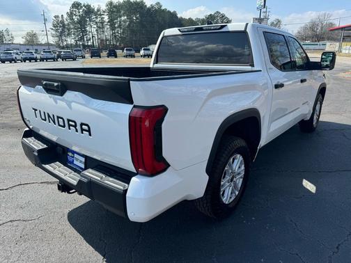 2022 Toyota Tundra SR5