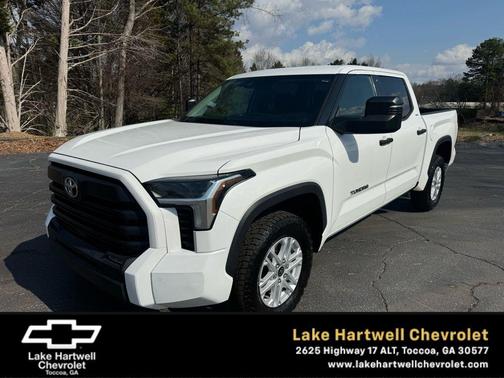 2022 Toyota Tundra SR5