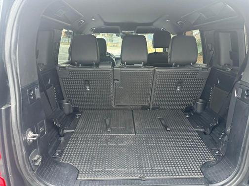 2023 Land Rover Defender 110 X-Dynamic SE