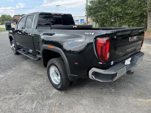 2021 GMC Sierra 3500 SLT