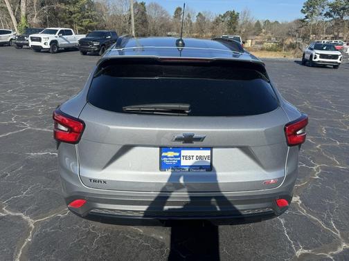 2025 Chevrolet Trax FWD 2RS
