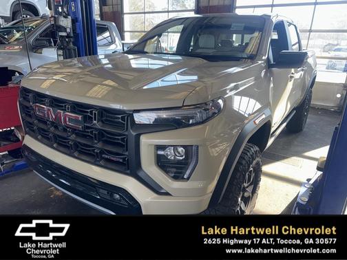 2024 GMC Canyon AT4X