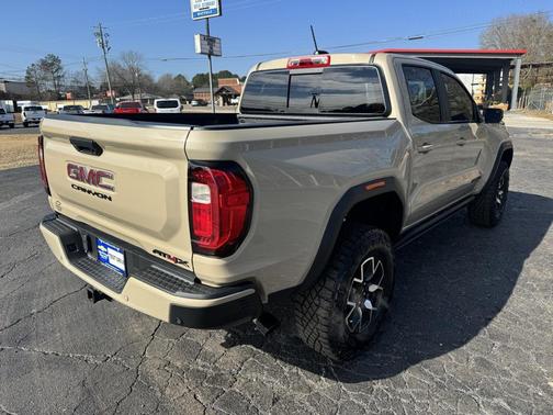 2024 GMC Canyon AT4X