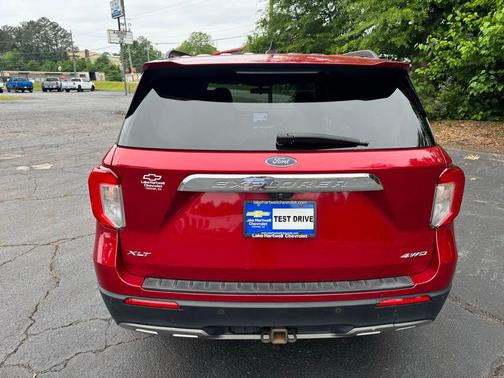 Rapid Red Metallic Tinted Clearcoat 2021 Ford Explorer XLT