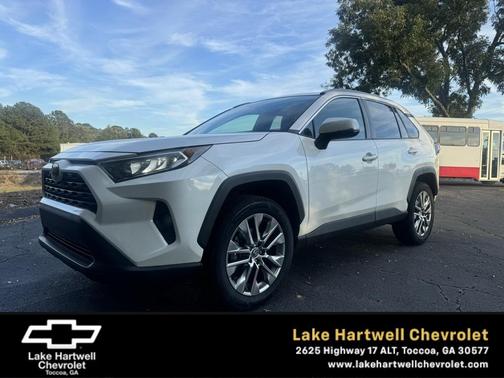 2021 Toyota RAV4 XLE Premium