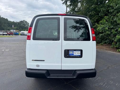 Summit White 2026 Chevrolet Express 2500 Work Van