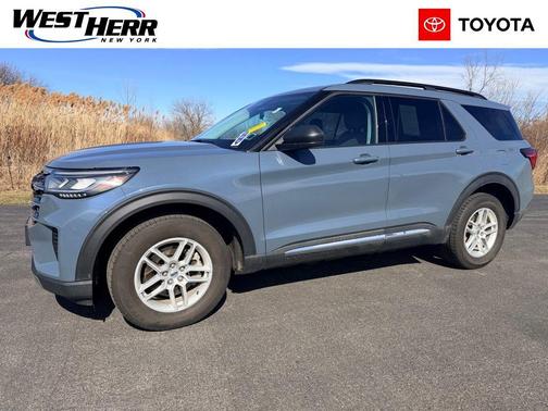 2025 Ford Explorer Active