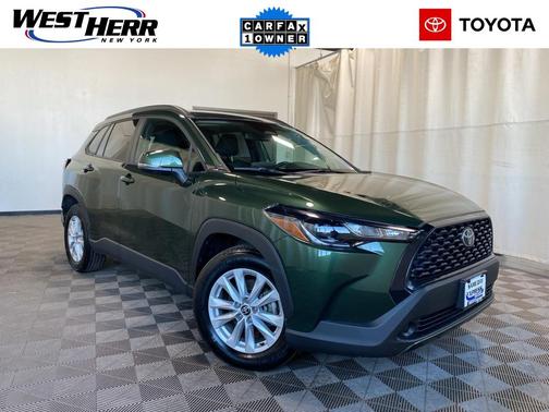 2023 Toyota Corolla Cross LE