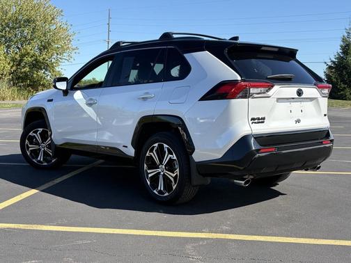 2023 Toyota RAV4 Prime XSE