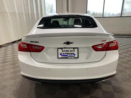 2024 Chevrolet Malibu FWD RS