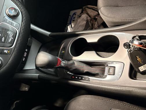 2024 Chevrolet Malibu FWD RS