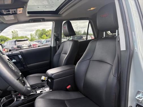 2022 Toyota 4Runner TRD Off Road Premium