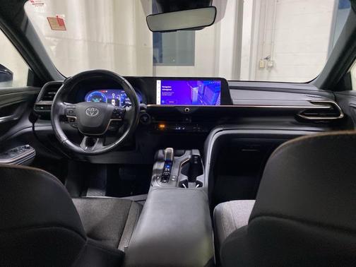 2023 Toyota Crown XLE