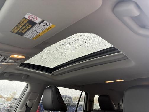 2023 Toyota Highlander Hybrid Limited