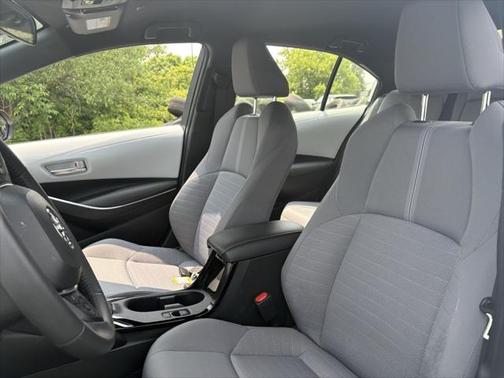 2024 Toyota Corolla Hybrid SE