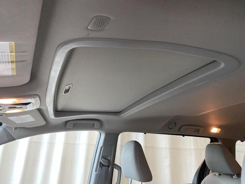 2020 Toyota Sienna XLE