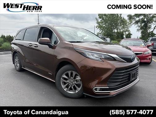 2021 Toyota Sienna XLE 7 Passenger
