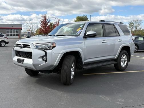 2024 Toyota 4Runner SR5