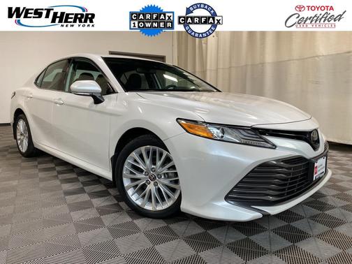 2020 Toyota Camry XLE