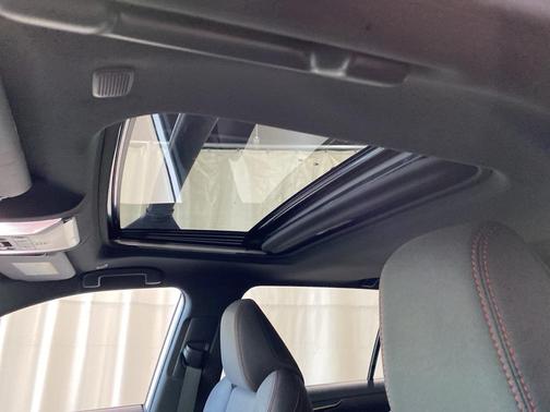 2024 Toyota RAV4 Prime SE