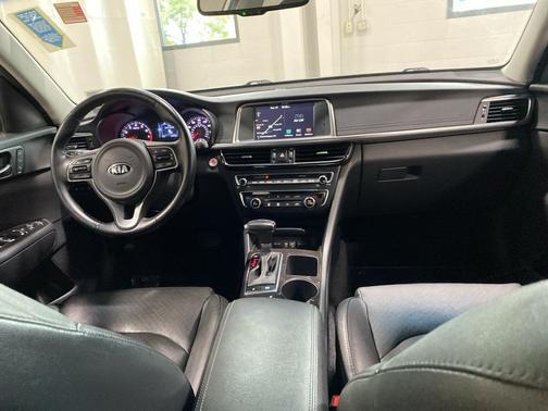 2016 Kia Optima EX