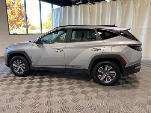 2022 Hyundai TUCSON Hybrid Blue