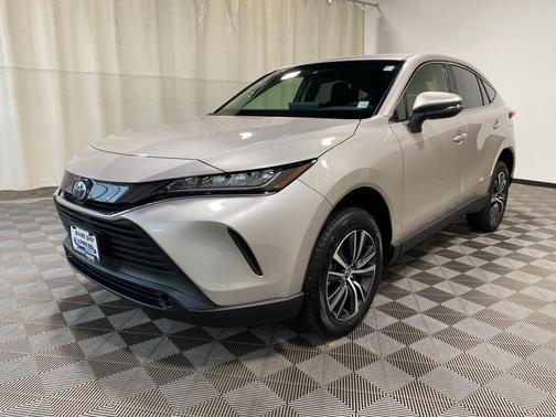 2022 Toyota Venza LE