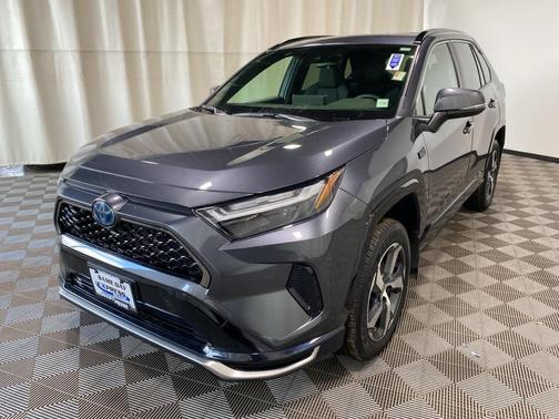 2024 Toyota RAV4 Prime SE