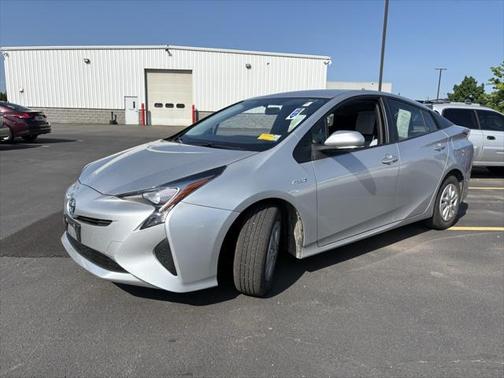 2016 Toyota Prius Two