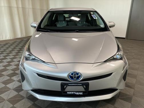 2016 Toyota Prius Two