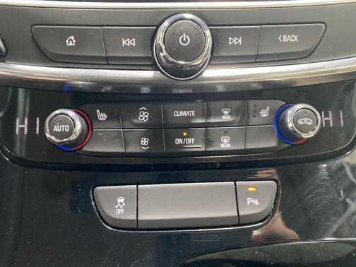 2019 Buick LaCrosse Essence