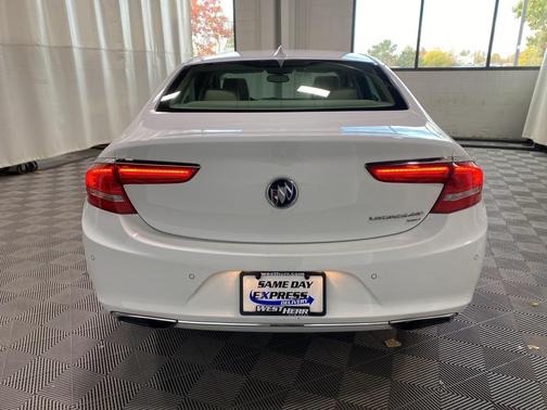 2019 Buick LaCrosse Essence