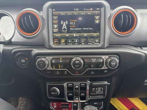 2022 Jeep Gladiator Mojave 4x4