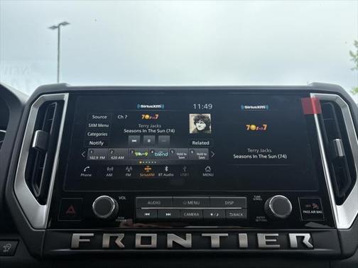 2025 Nissan Frontier SV