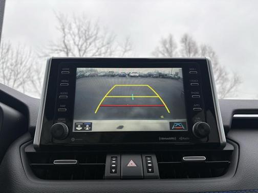 2021 Toyota RAV4 Hybrid SE