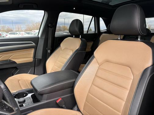 2021 Volkswagen Atlas Cross Sport 3.6L V6 SEL Premium R-Line