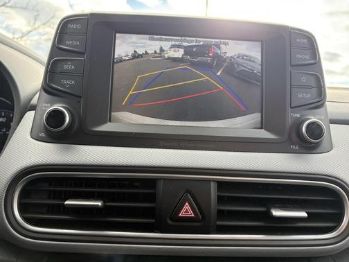 2021 Hyundai KONA SEL