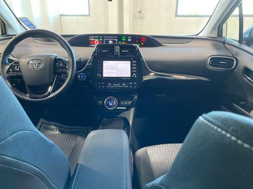 2021 Toyota Prius Prime LE