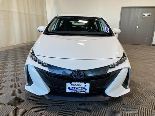 2021 Toyota Prius Prime LE