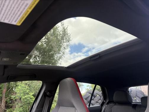 2024 Volkswagen Golf GTI 1.4T TSI