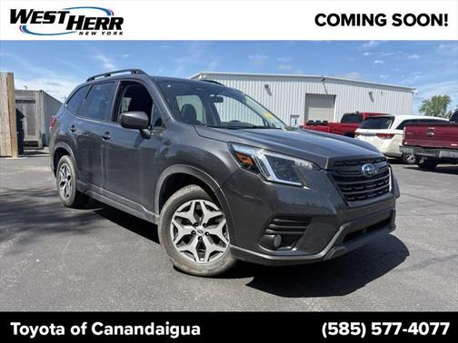 2022 Subaru Forester Premium