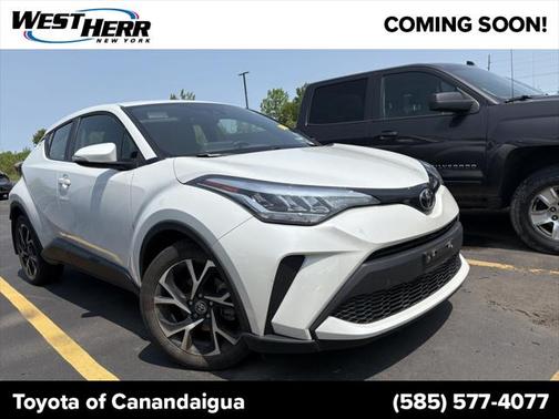 2022 Toyota C-HR XLE