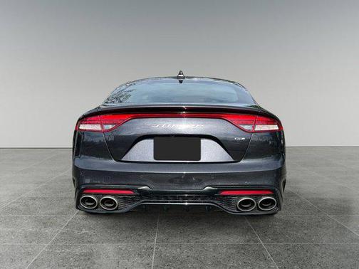 2023 Kia Stinger GT-Line