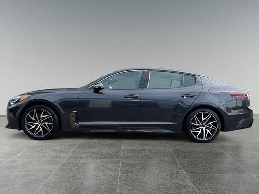 2023 Kia Stinger GT-Line